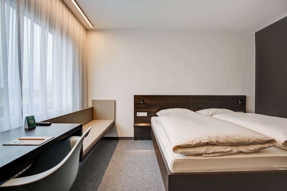 Centro Park Hotel Stuttgart, Trademark Collection by Wyndham Standard Room, 1 Double Bed 2