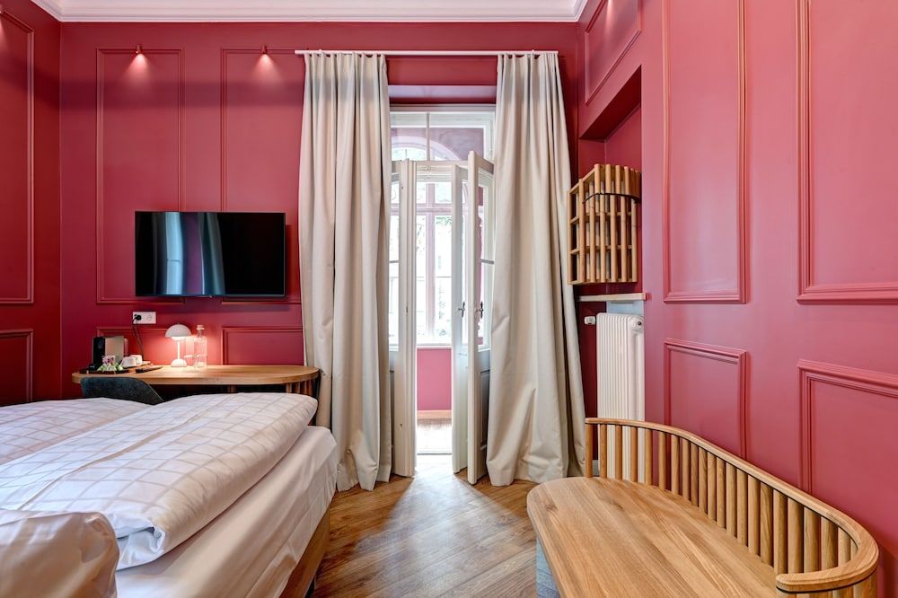 undefined Hotel Uhland 2