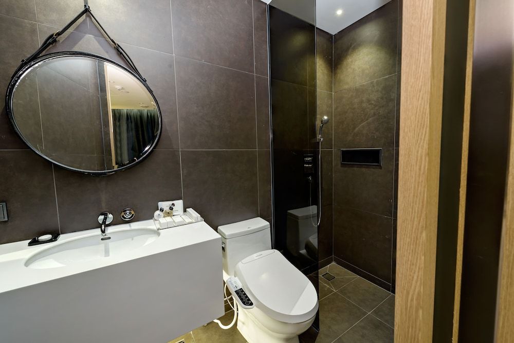 Hotel the Designers DDP Deluxe Double Room 7