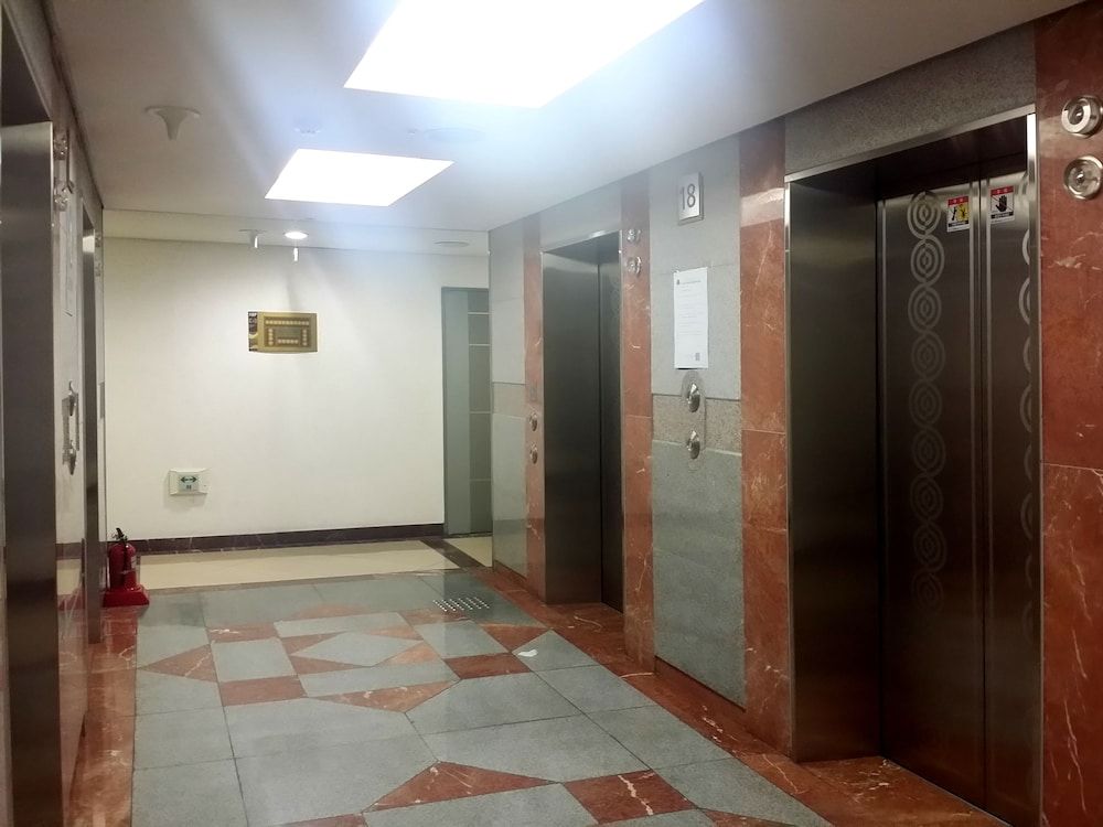 undefined Khan Residence 5