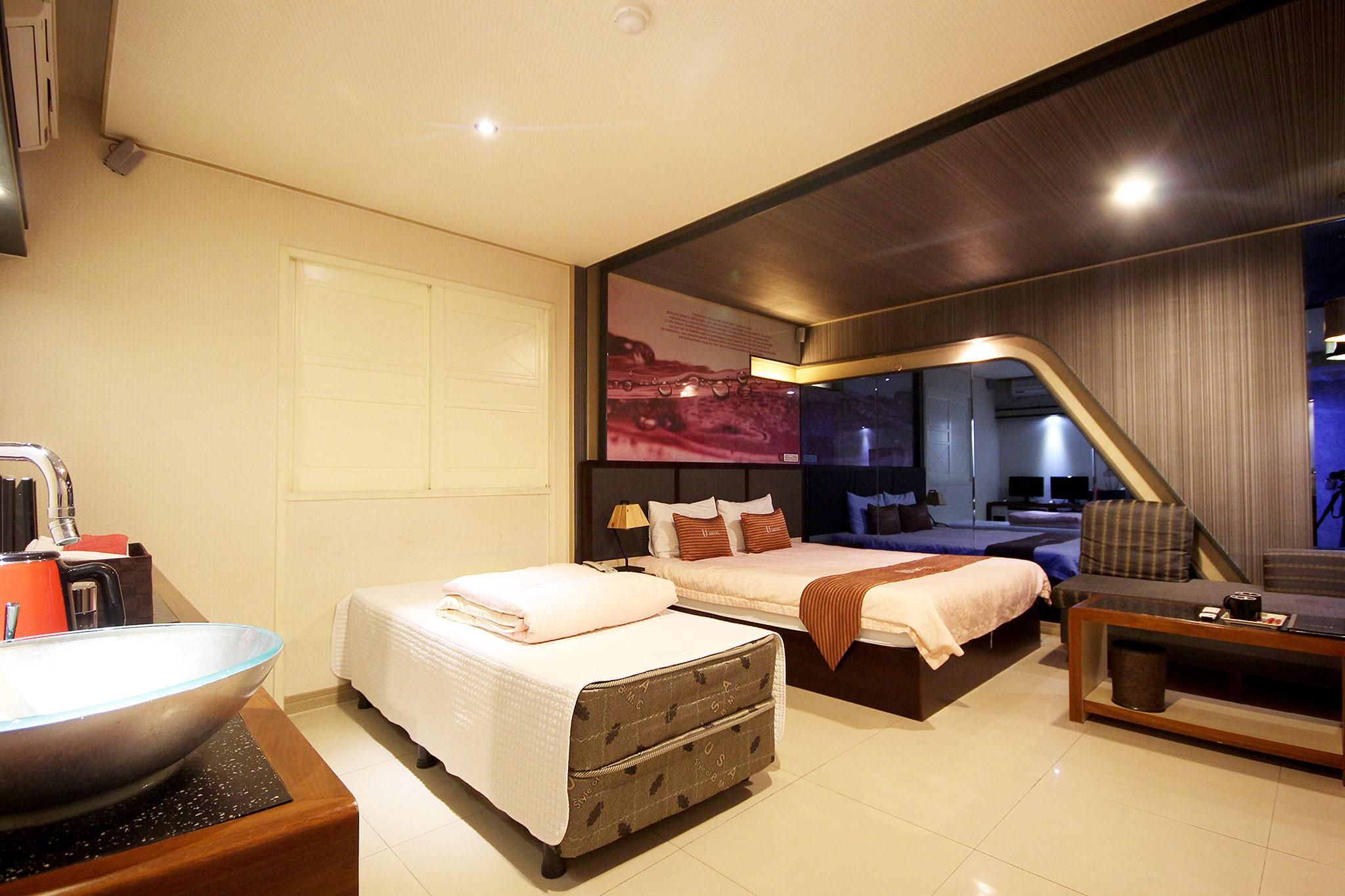 f48f05d40f5ce921724115c9e40b2480