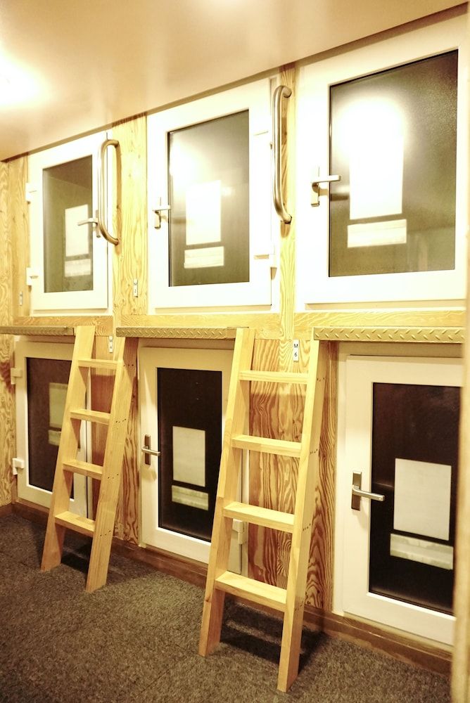 undefined Capsule Majung 2