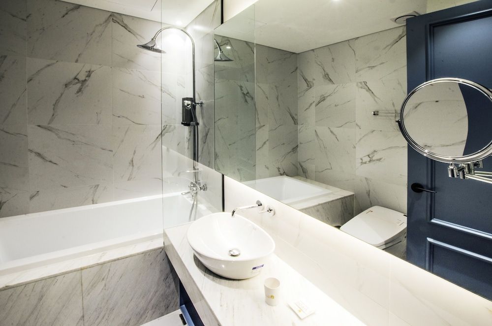 Hotel the Designers Premier Seongsu and Konkuk univ Deluxe Double Room 12