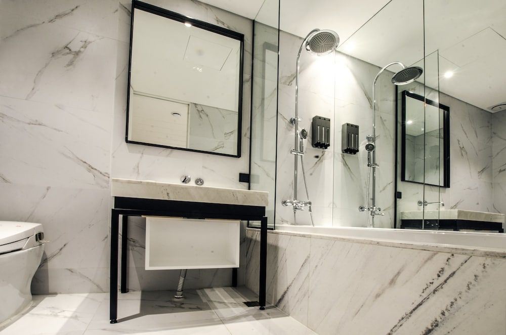 Hotel the Designers Premier Seongsu and Konkuk univ Deluxe Double Room 11