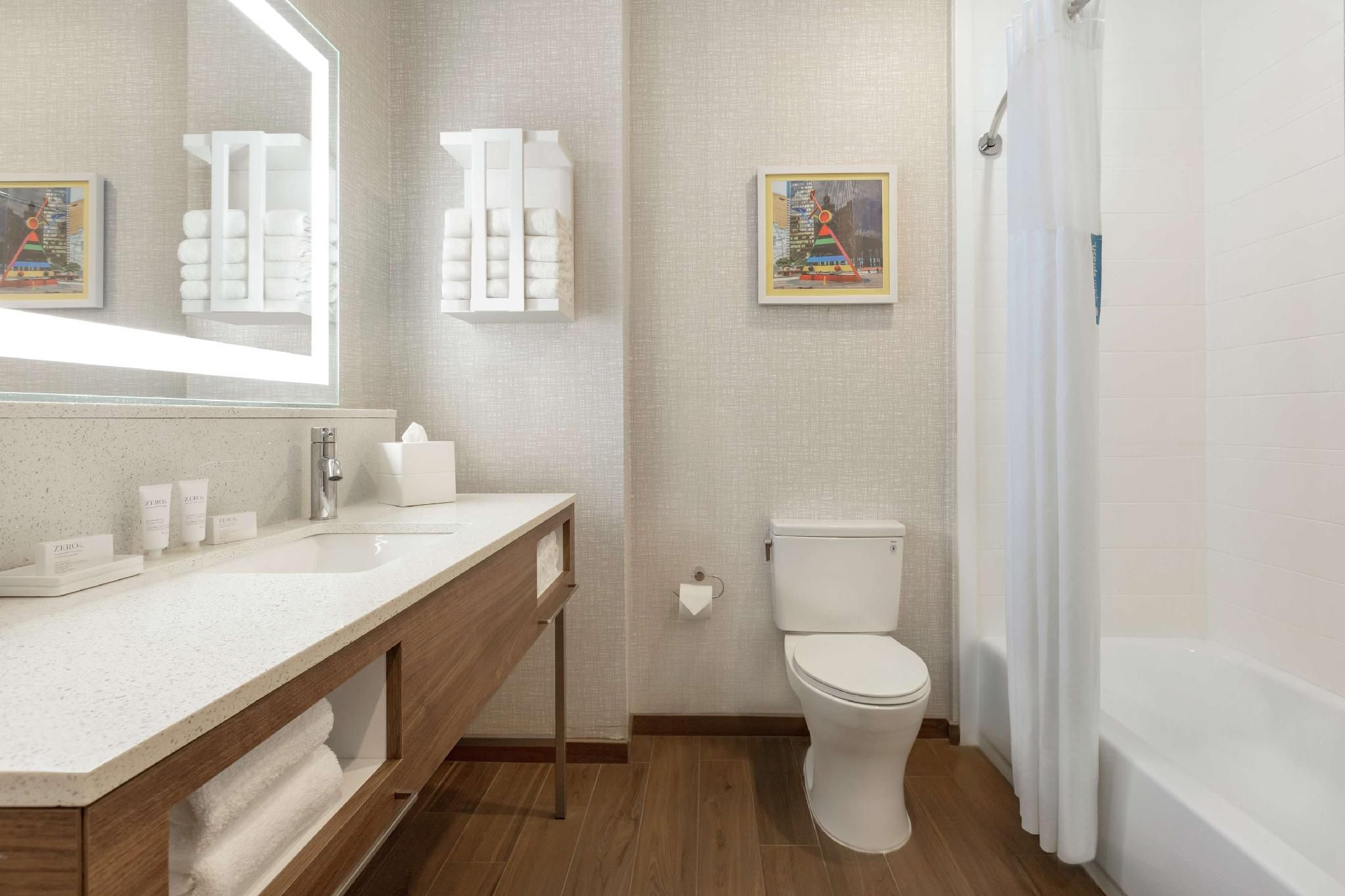 undefined Hampton Inn & Suites Houston-Cypress Station 5