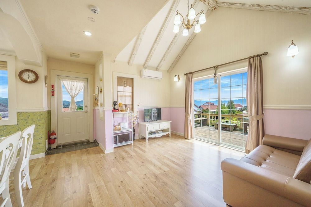 Pungcha & Herb Pension