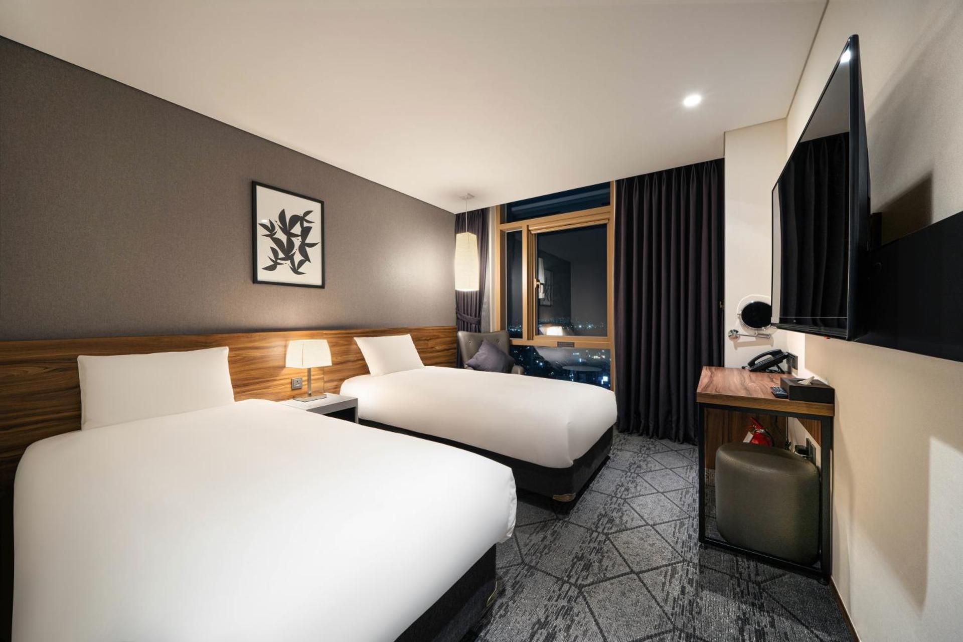 Standard Twin Room - Contactless Check-In