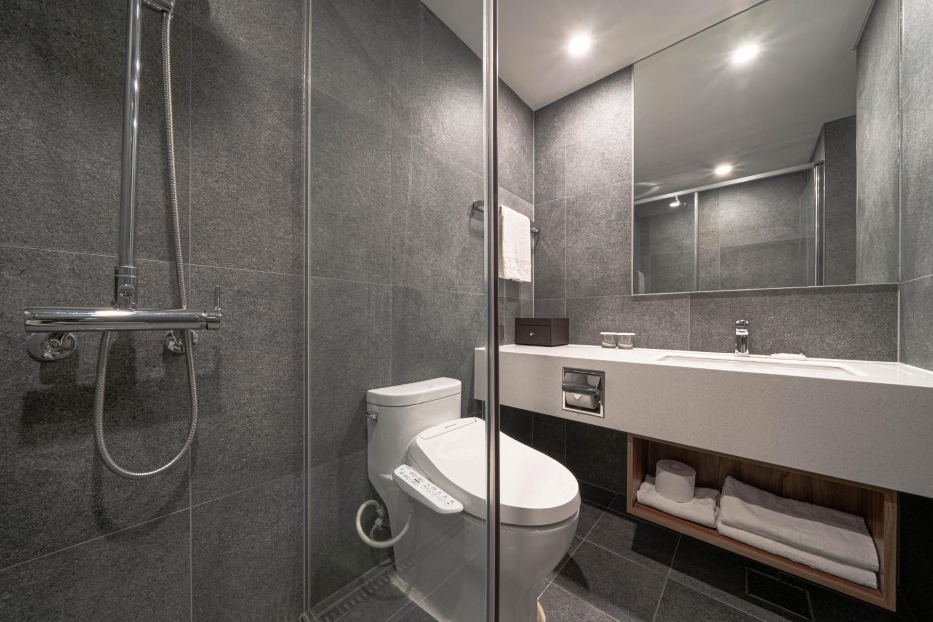 Standard Twin Room - Contactless Check-In