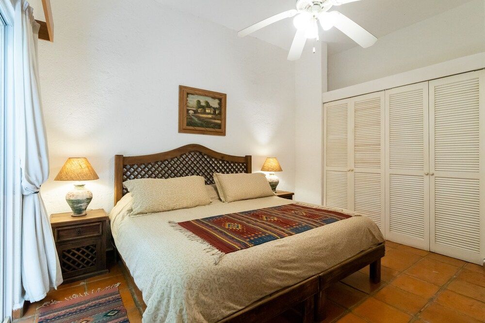 Standard Condo, 2 Bedrooms