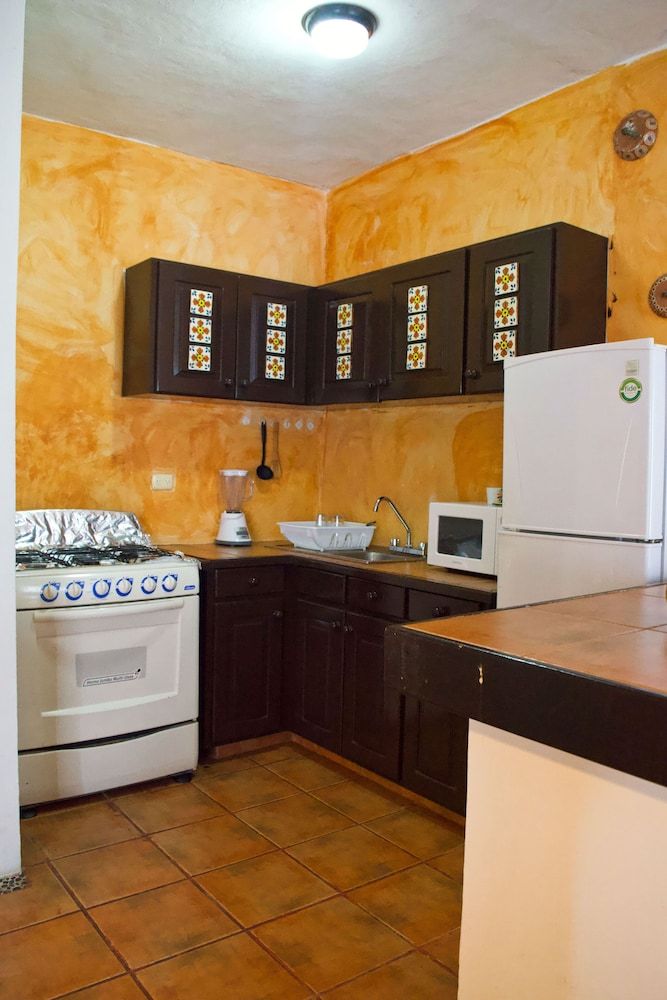 Casa Caribe Cancun Superior Apartment, 1 King Bed, Kitchen 25