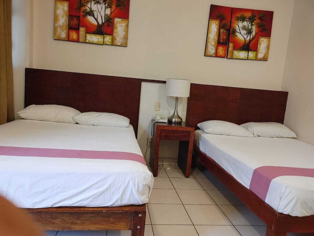 Hotel Savaro Quadruple Room 4