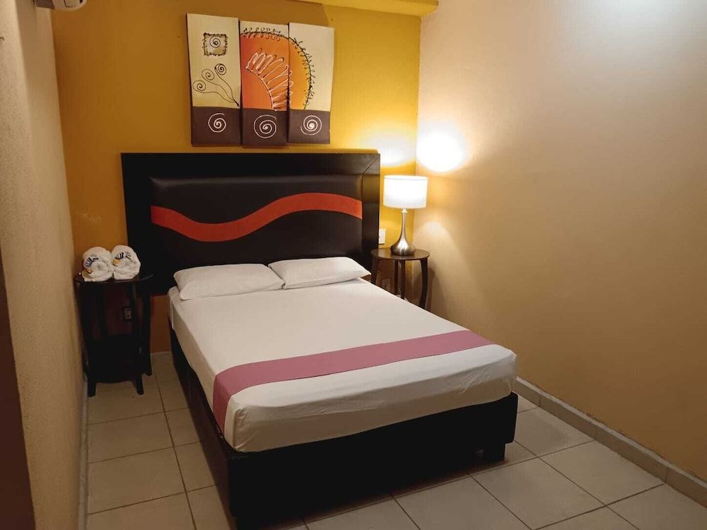 Hotel Savaro Standard Room 3