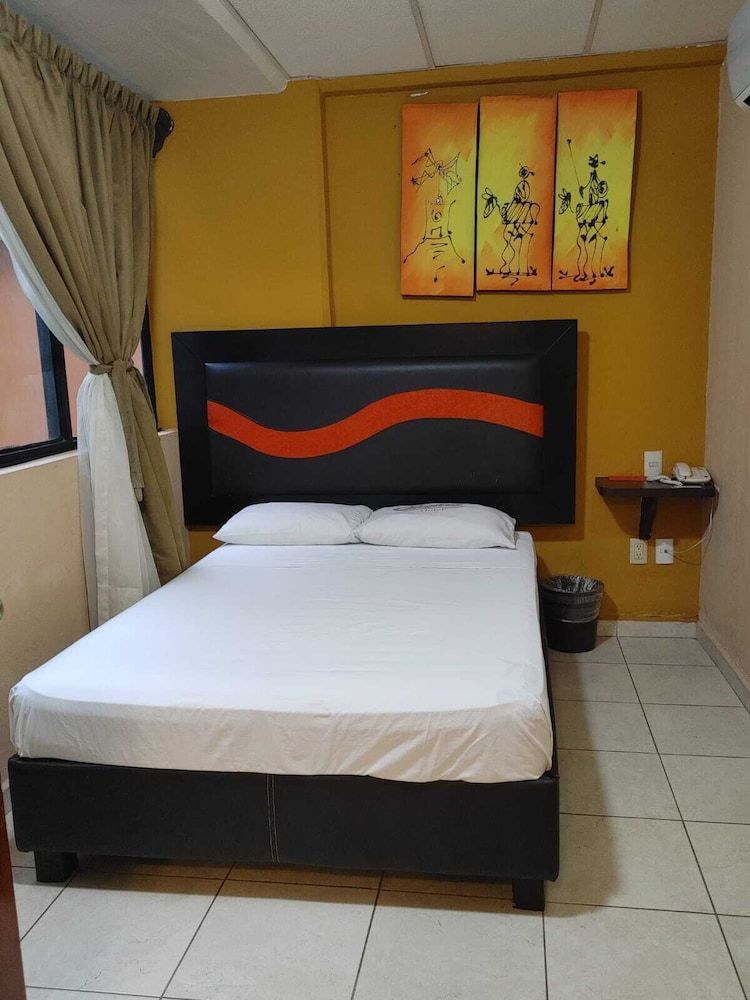 Hotel Savaro Standard Room 4