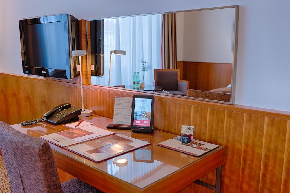 In-Room Business Center
