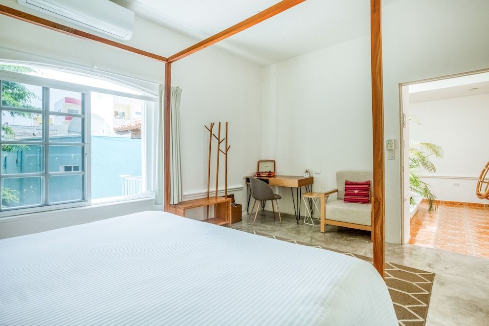 Selina Playa del Carmen - Hostel Unique Room 3