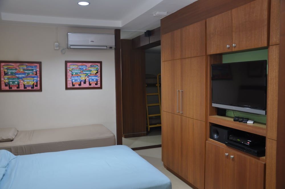 Casa Verde Hotel & Events Center Family Room 4