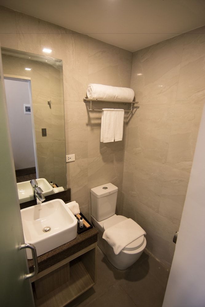 Goldberry Lite Iloilo Lite Room 3