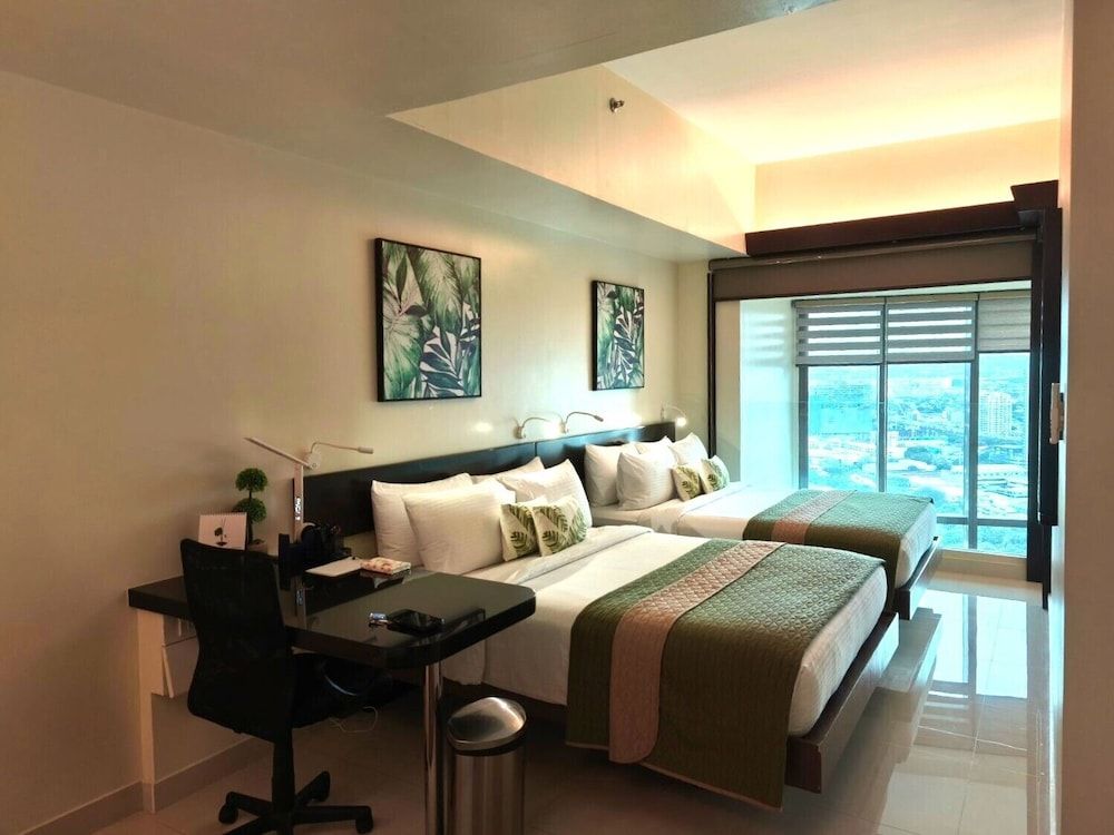 undefined KL Executive Greenbelt KLX