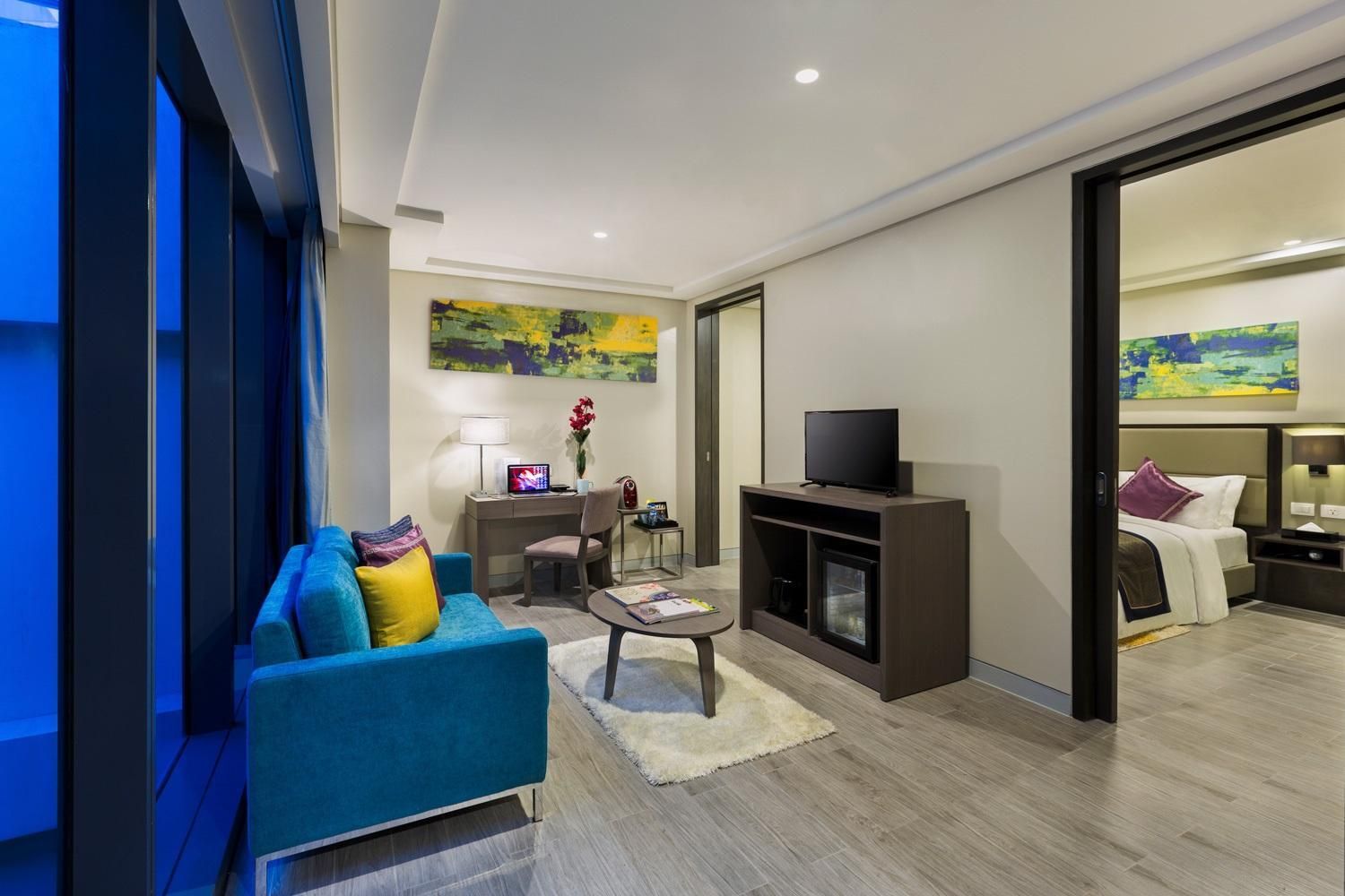 1 Bedroom Junior Suite with Living Room