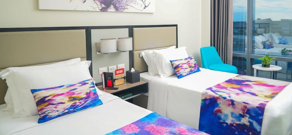 Savoy Hotel Manila near Airport NAIA Terminal 3 MNL Standard Twin with Access to Pool and Gym 2