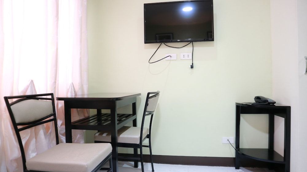 Doniti Suites and Events Place Basic Studio Suite 12