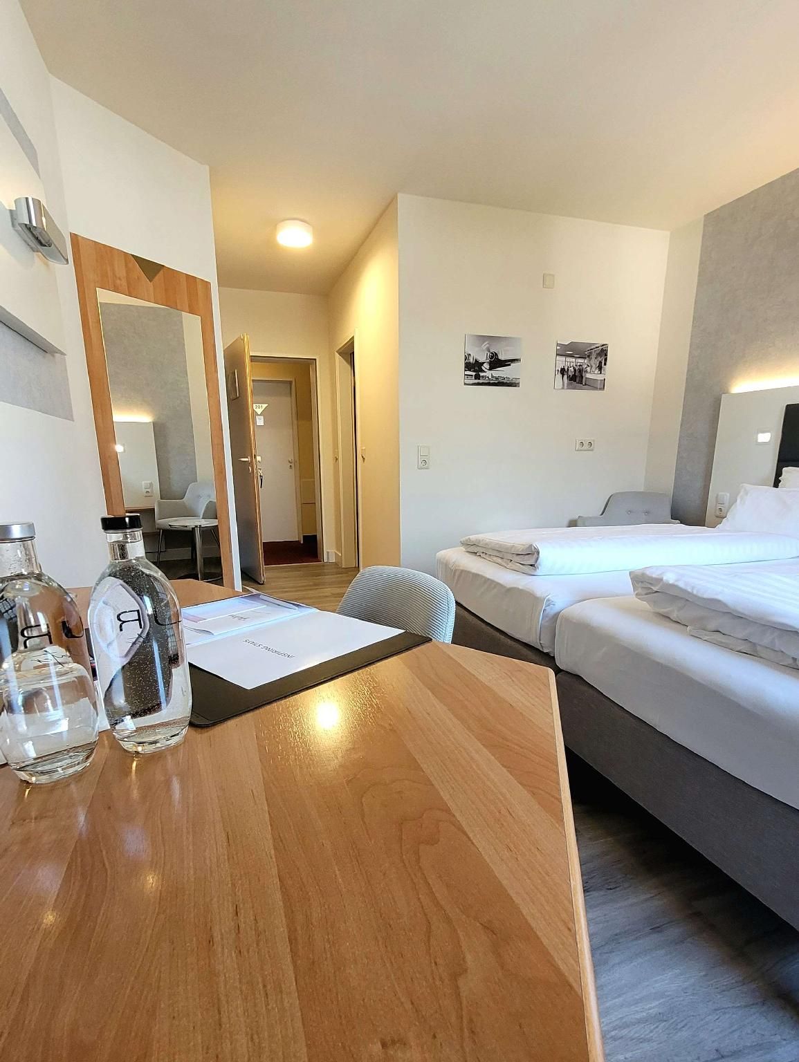 Superior room - 3 Single Beds - City View