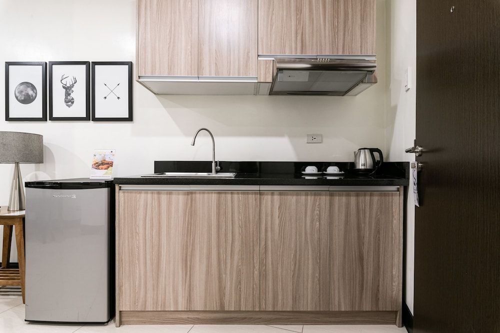 Artemis Place Makati Hotel Studio 10