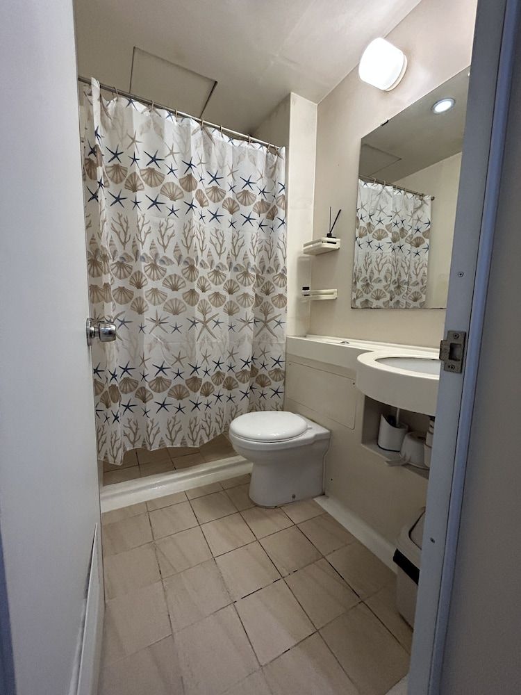 Manila Lee - Malate Bayview Mansion Basic Condo, 1 Bedroom, Smoking, Bay View 34