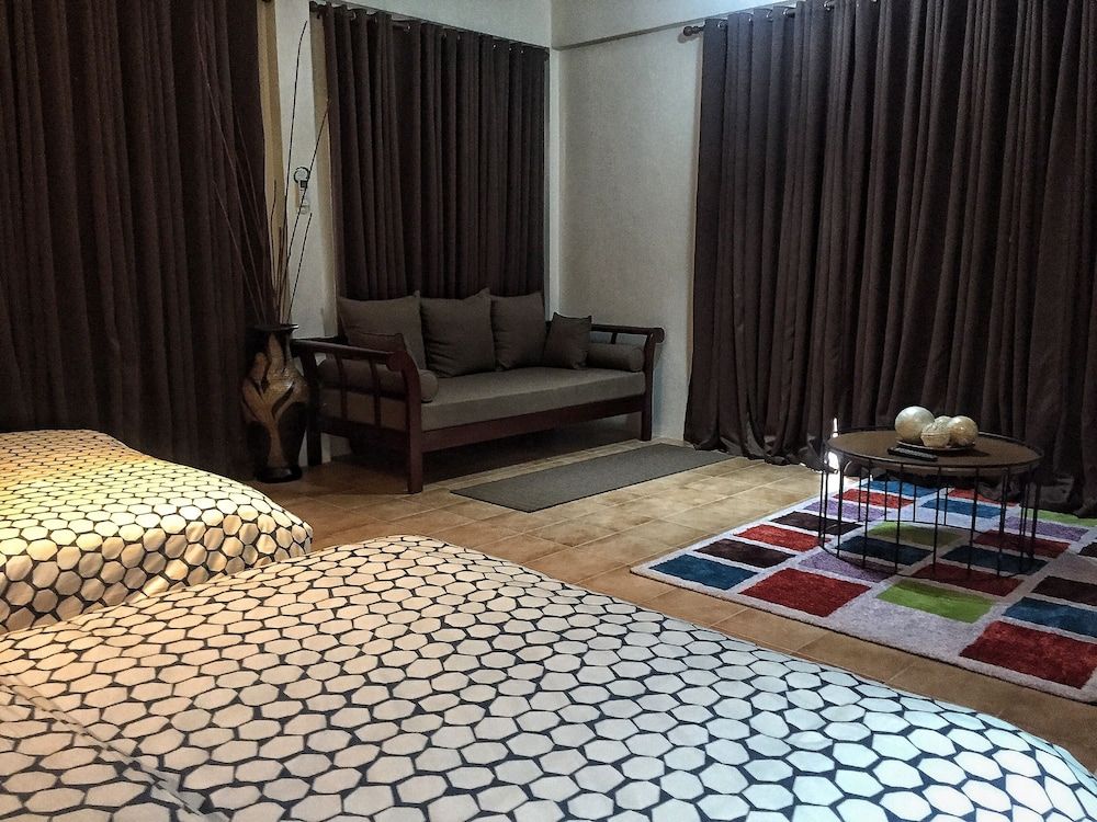 Aloe de Diniwid Deluxe Double Room Whole Villa 8