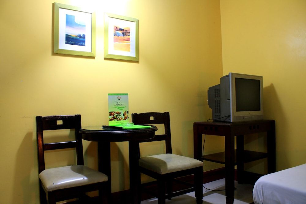 undefined Vista Hotel Recto 10