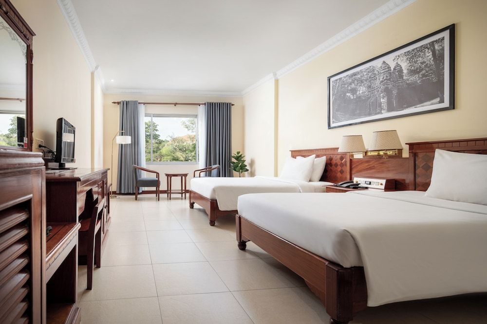 undefined Angkor Holiday Hotel 4