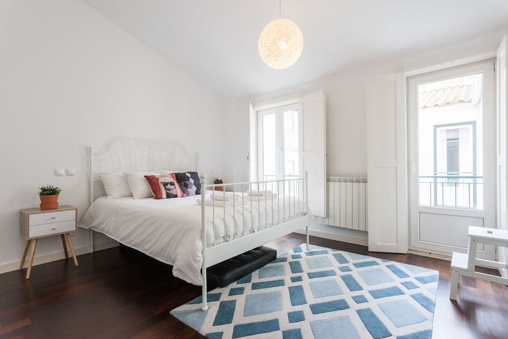 undefined Casa da Barroca: spacious A-location designer loft 5