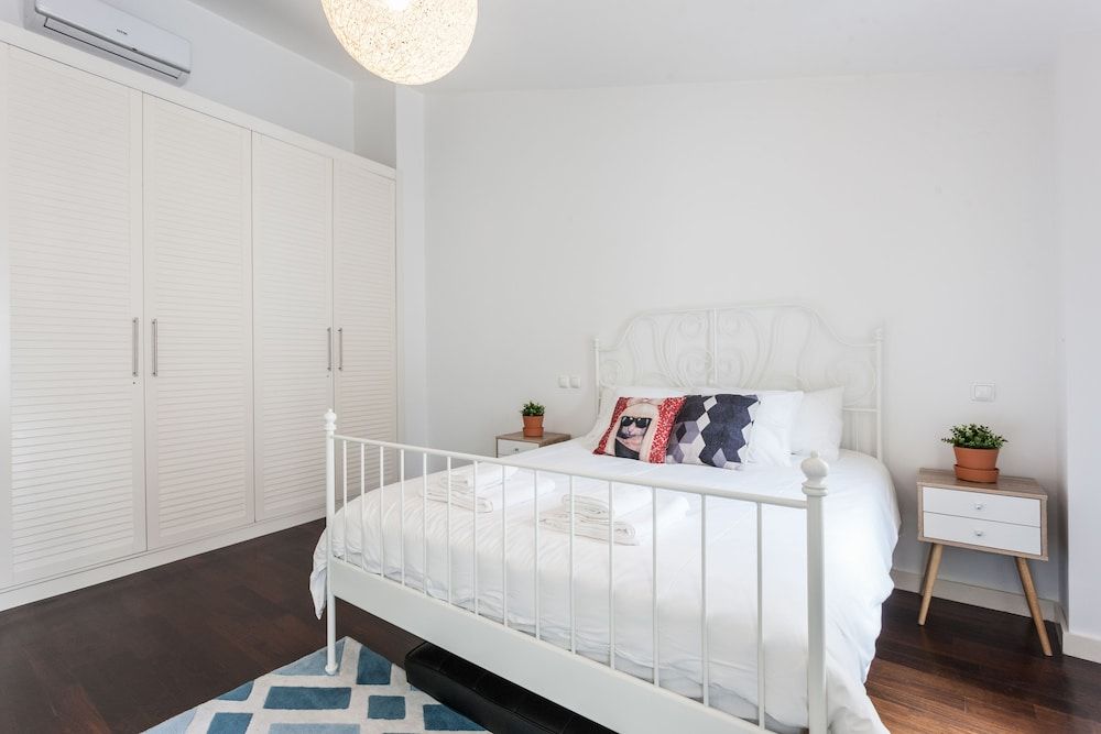 undefined Casa da Barroca: spacious A-location designer loft 4