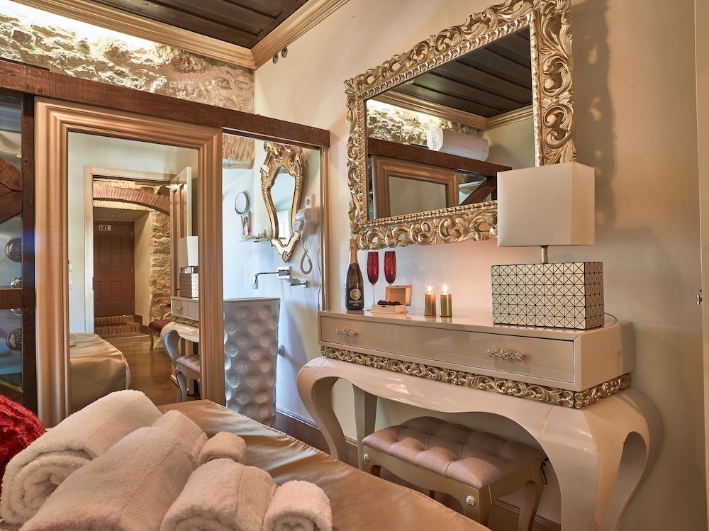 Solar Antigo Luxury Coimbra Deluxe Suite, City View 19