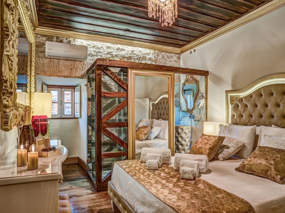 Solar Antigo Luxury Coimbra Deluxe Suite, City View 11