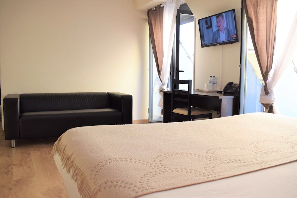 Superior Suite, Private Bathroom