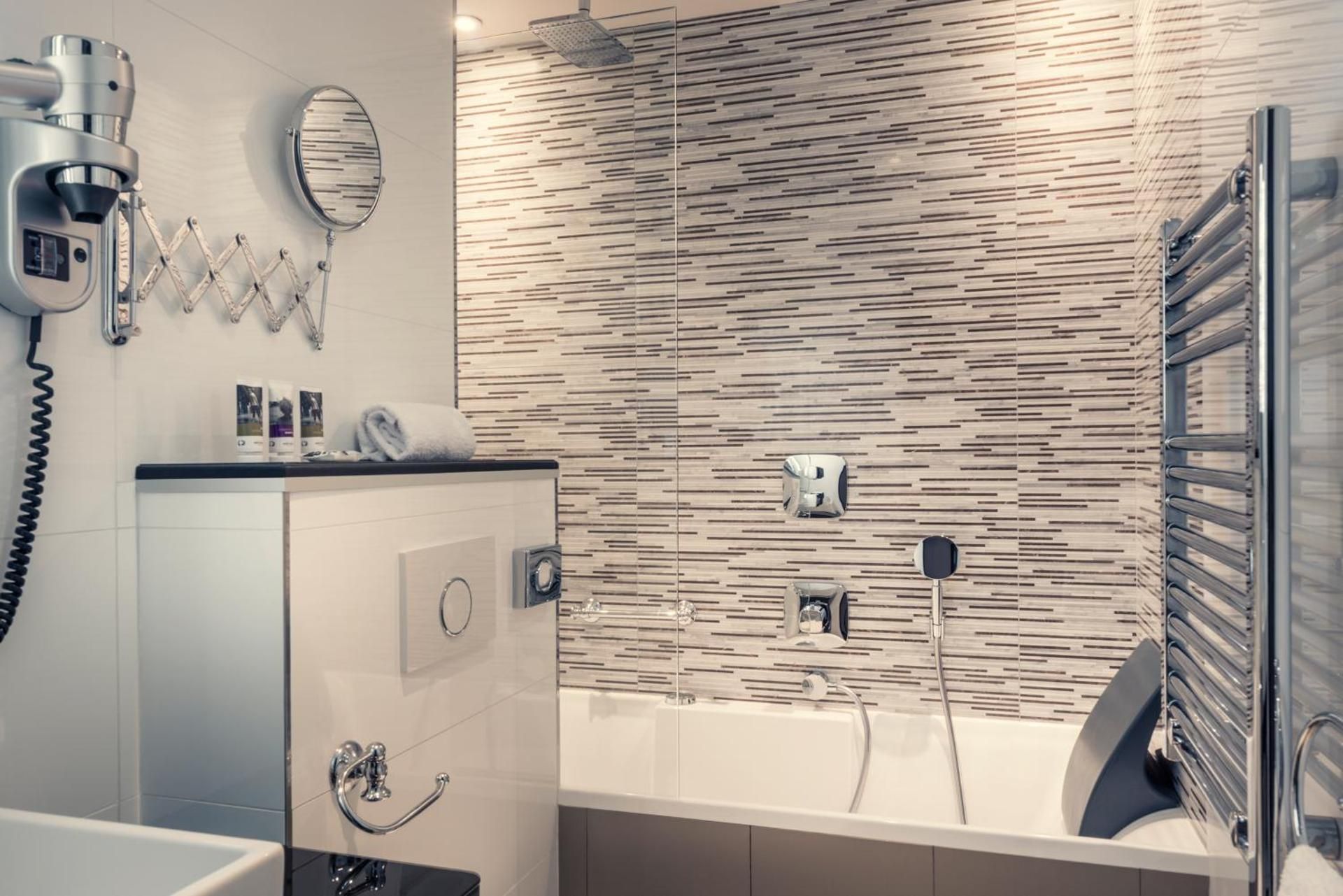 Superior Room with 1 Double Bed