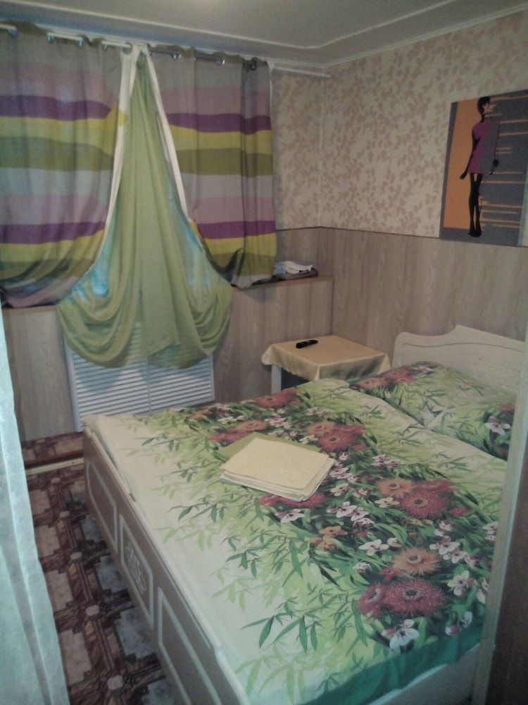 Economy Double Room, Private Bathroom