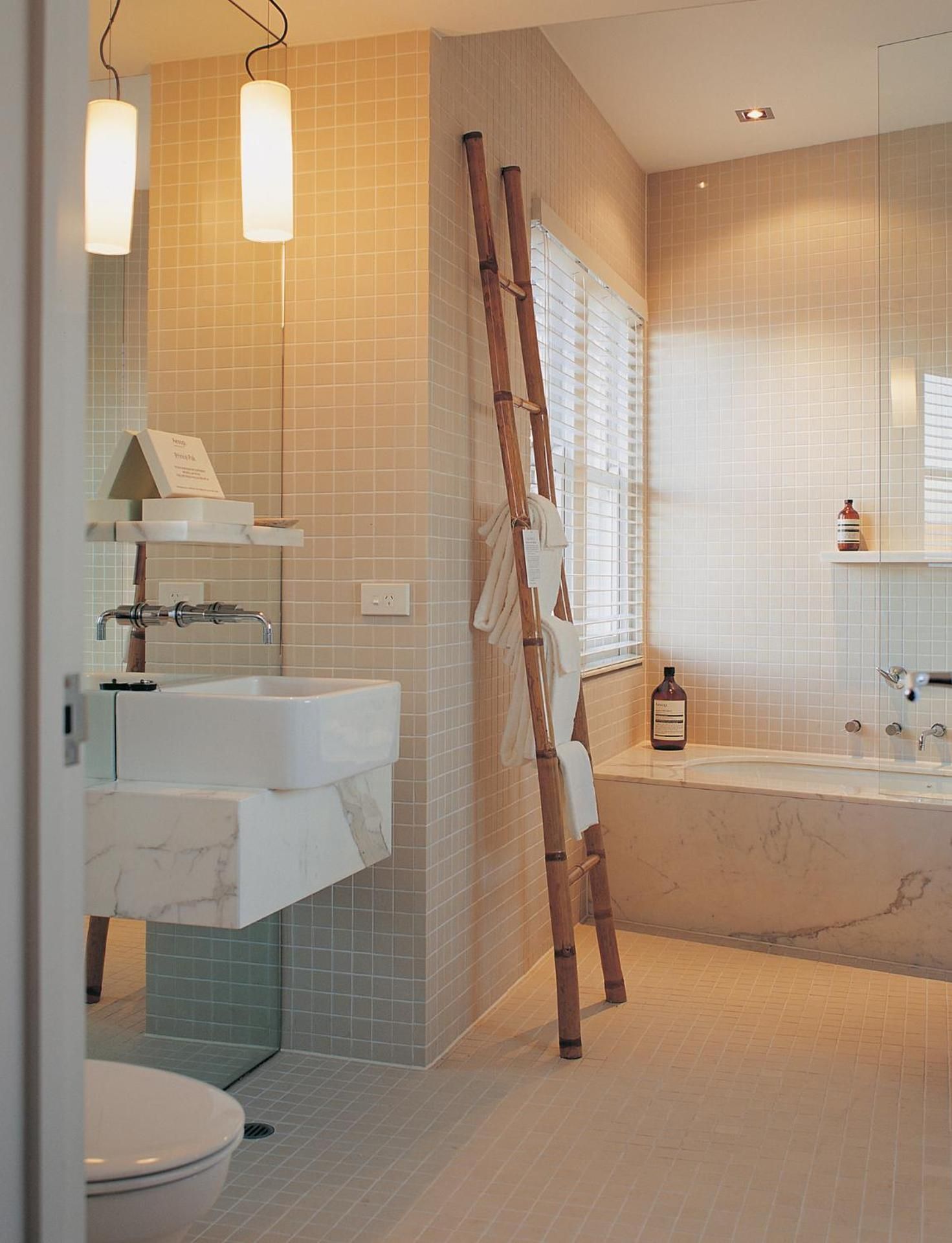 The Prince Hotel Deluxe Room 3