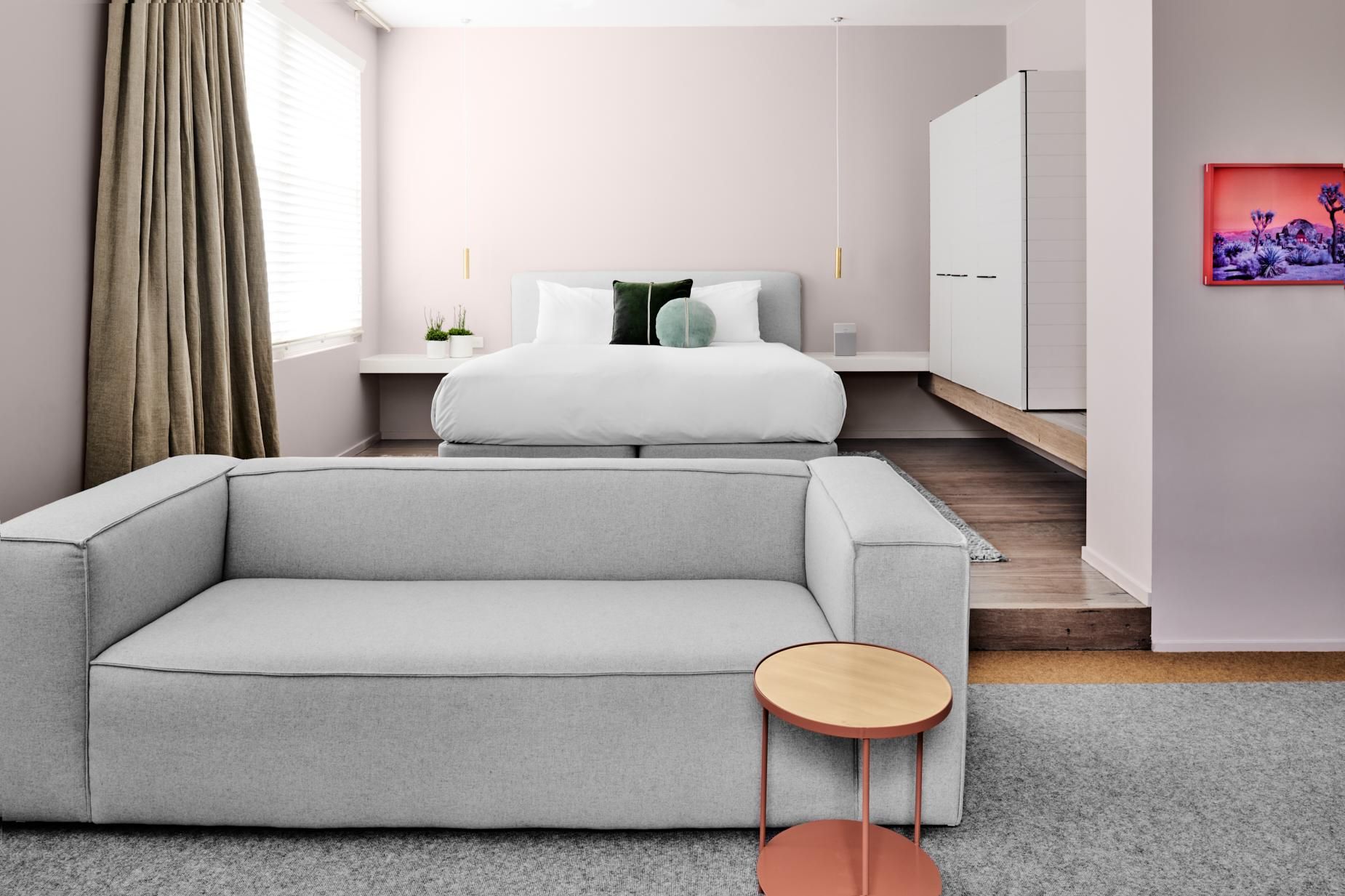 The Prince Hotel Corner Suite 2