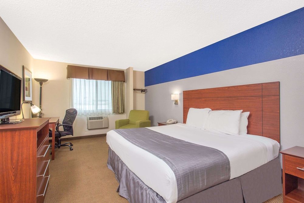 Room, 1 Queen Bed, Non Smoking