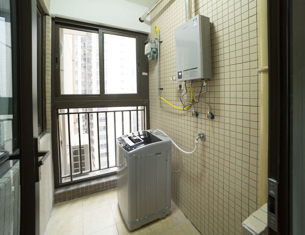 Nomo Residence GZ - Royal Garden Elite Triple Suite 8