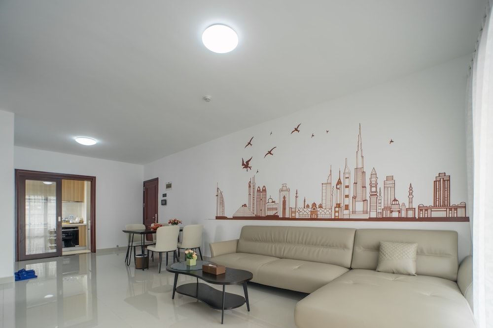 Nomo Residence GZ - Royal Garden Elite Triple Suite 7