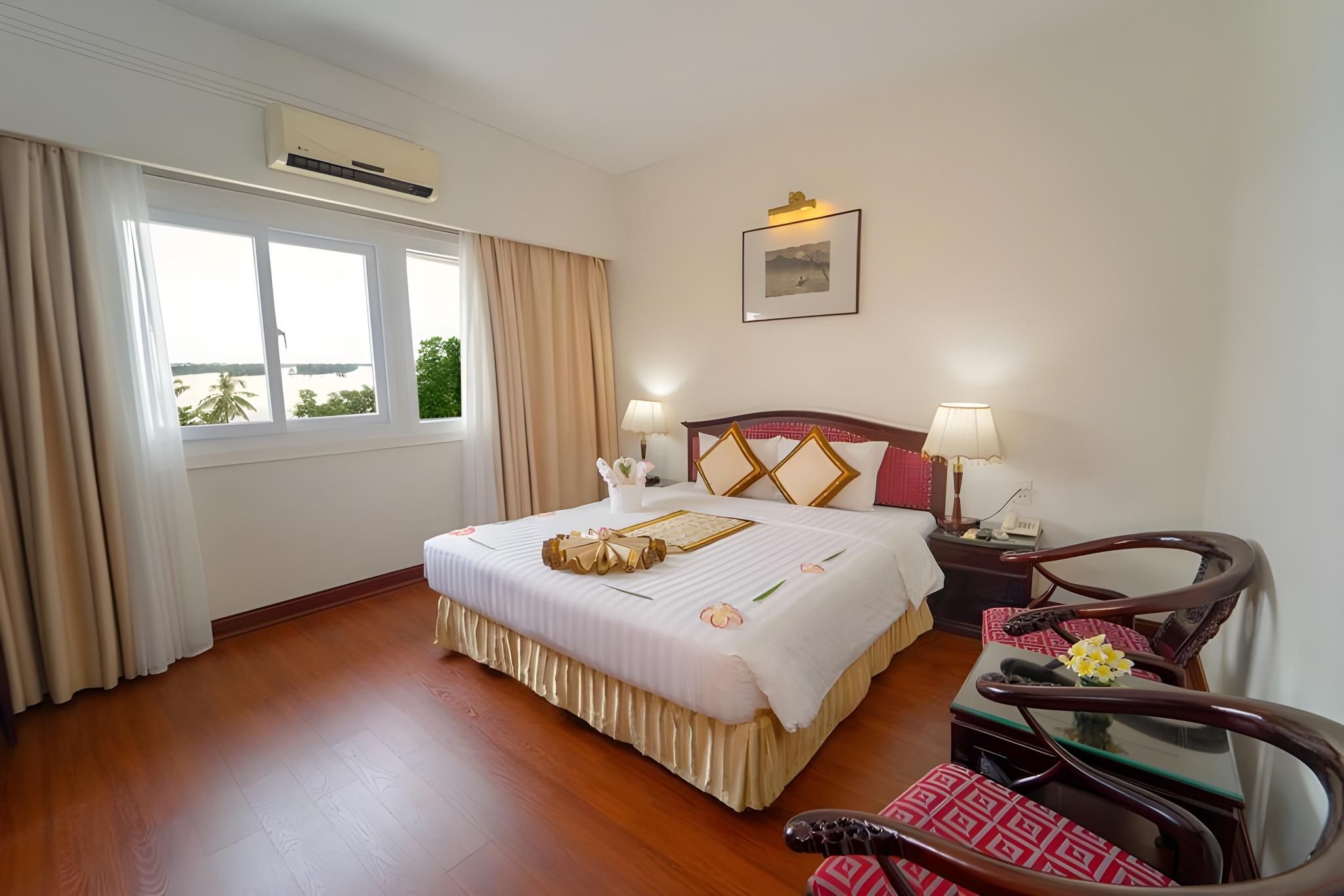 Deluxe River View Family Connecting Rooms