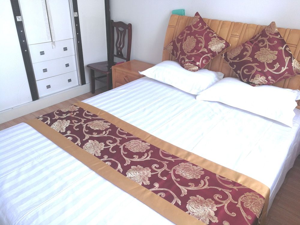 Two-Bedrooms Apartment with Sea View