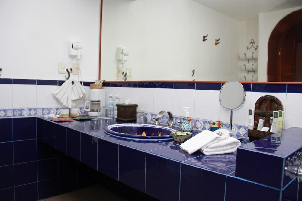 La Mansión del Sol Deluxe Room, 2 Queen Beds 5