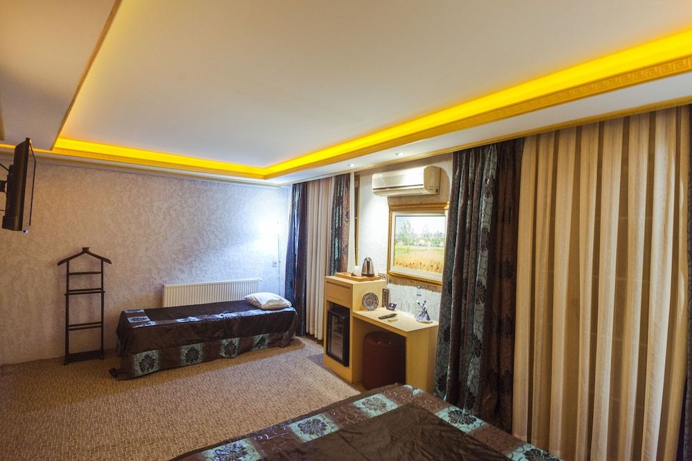 Hotel Aslan Istanbul Standart Triple Room 3