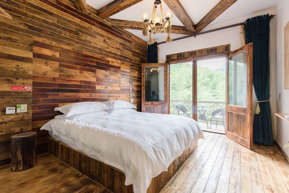 Moganshan Jianqi Inn Classic Double Room with View 5