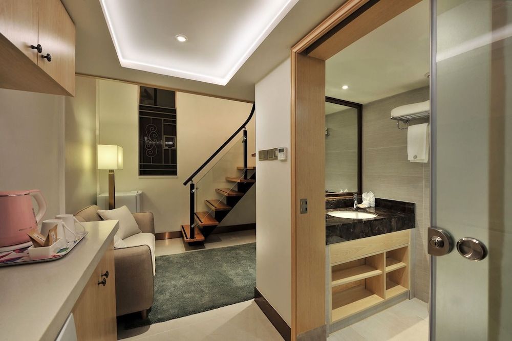 Mint Appart International Hotel - Shenzhen Futian Center Deluxe Double Room 3
