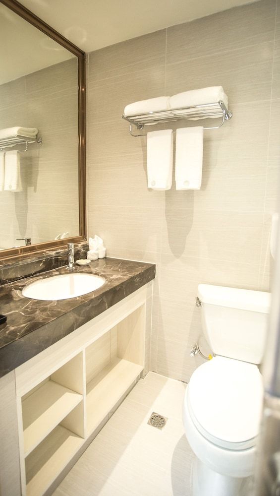 Mint Appart International Hotel - Shenzhen Futian Center Deluxe Double Room 6